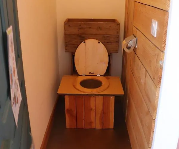 Apartment Nestudio : Studio Pour 2 / 3 Personnes *